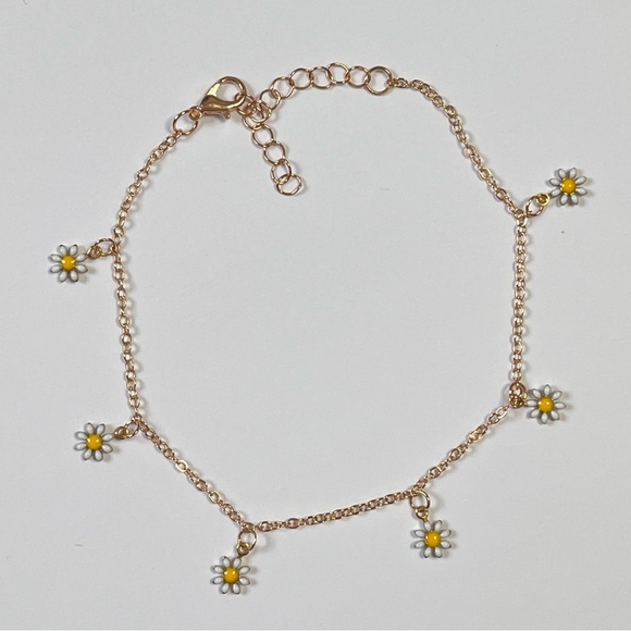 🛑SOLD🛑NEW Set of Two Floral Flower Boho Gold Tone Adjustable Ankle Bracelets - Picture 2 of 8
